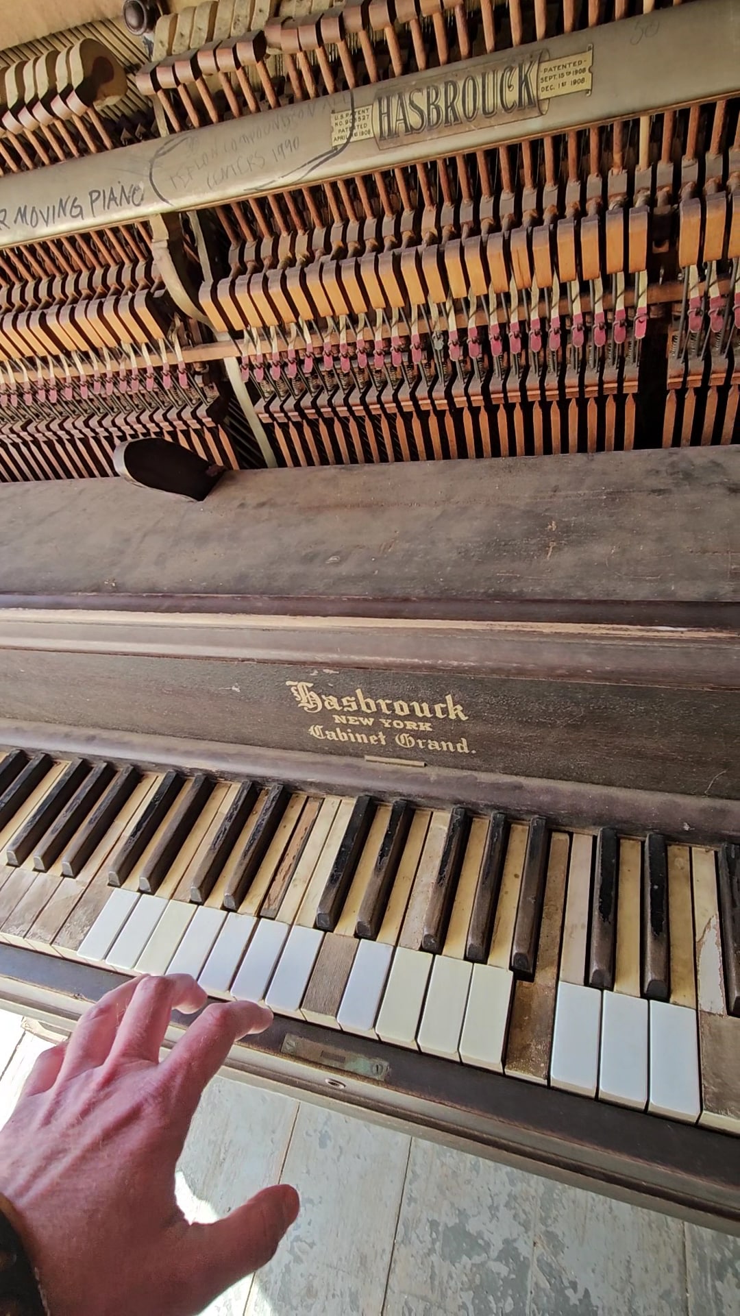 Urich City Park - Urich, MO