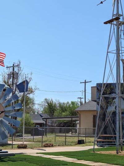 "Pioneer" Memorial Park - Waukomis, OK